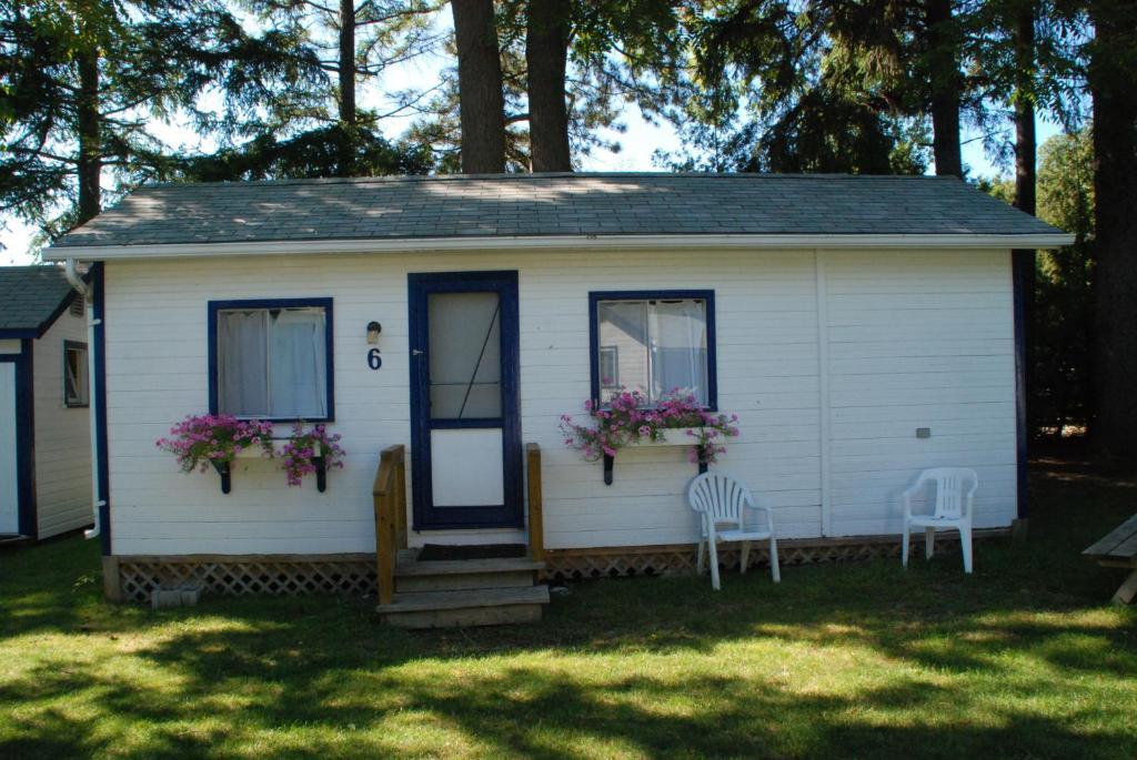 Bayfield River Cottage Colony Inc Bluewater Extérieur photo